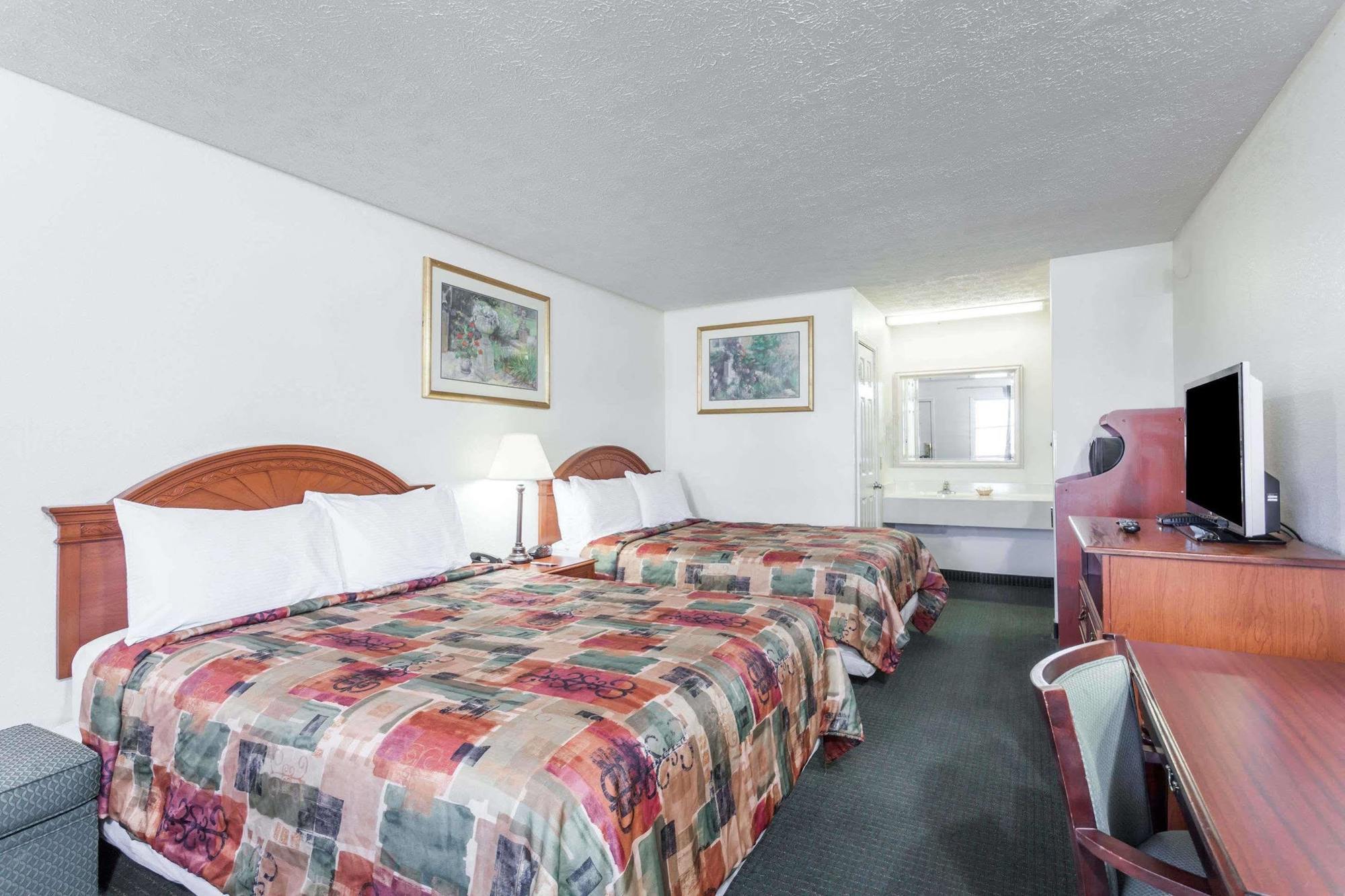 Rodeway Inn Cadiz Εξωτερικό φωτογραφία
